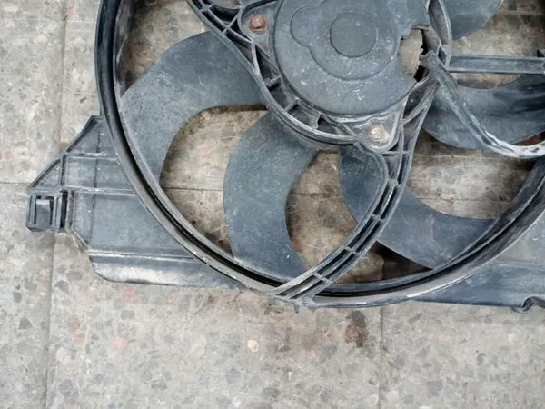 Jäähdytinpuhallin OEM 8C11-8C607BB Ford Transit MK7 2.2 image 5