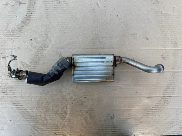 Chauffage Webasto OEM 221000401900 - État utilisé image 2