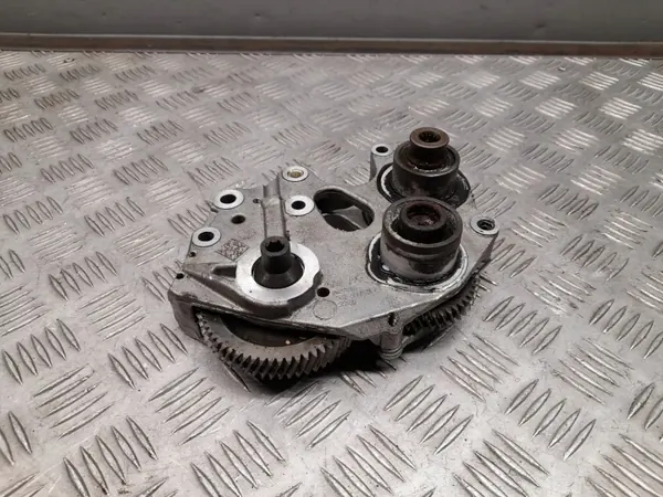 Pompe à huile Audi OEM 079109360AK - Audi OE d'occasion image 5