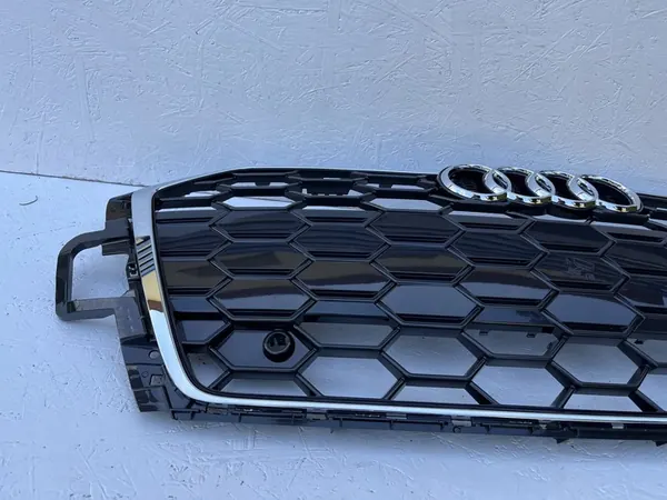 AUDI S5 A5 S-Line 19-22 Griglia Anteriore 8W6853651BL image 4