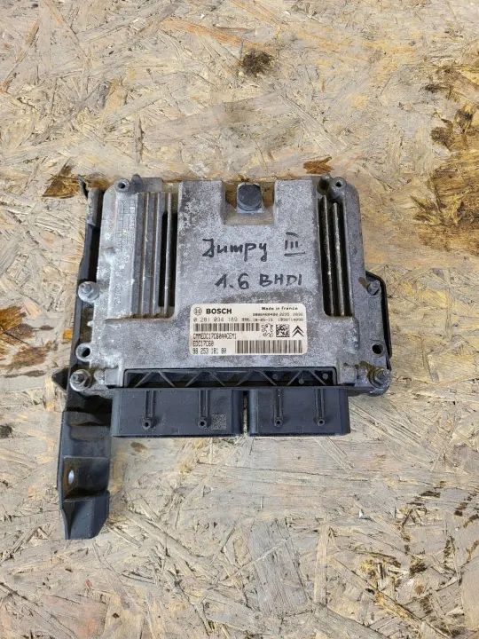 2018 Citroen Berlingo ECU 1.6 Diesel 9825318180 image 2