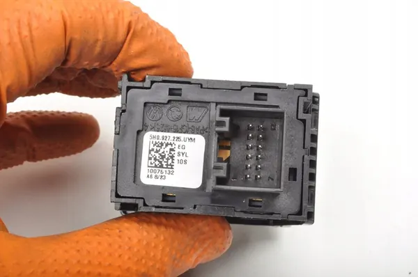 VW GOLF 8 Handbremschalter 5H0927225 image 3