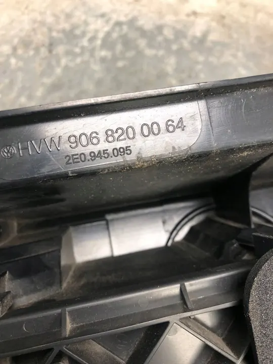 Luz trasera izquierda VW Crafter 2E0945095 image 6