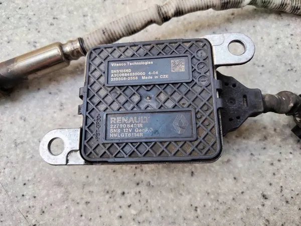 Sensor NOx 227908421R Renault Master III 2.3 image 3