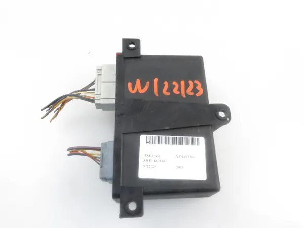 Jaguar Bromshuvudcylinder OEM 8W832C496AD image 5