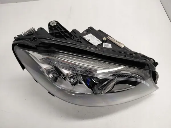 Rechter Multibeam-lamp Mercedes C-Klasse W205 Lift image 2