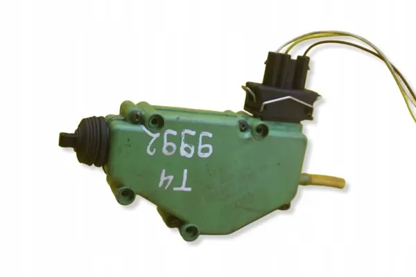 Actuador de cierre central OEM 701959781 VW T4 image 2