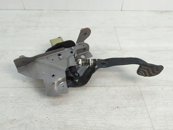 Kytkinpoljin OEM 465037667R Renault Kangoo 3:lle image 7