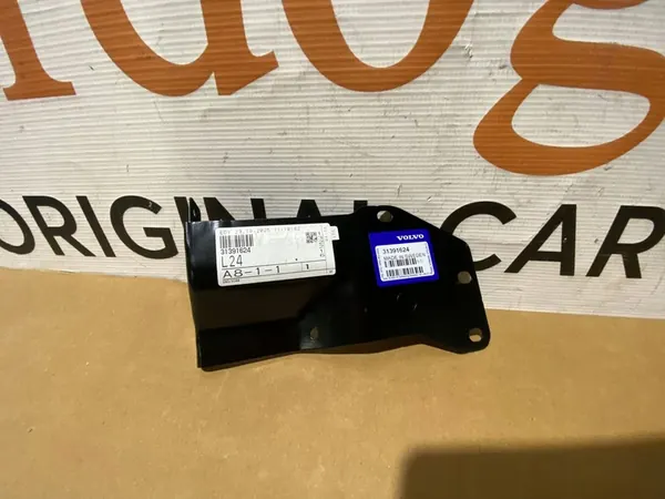 Support de phare côté droit Volvo XC60 31391624 image 2