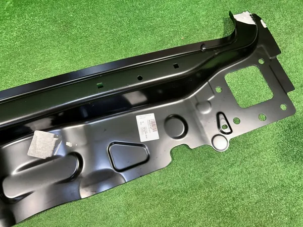 Panneau arrière Audi A6 C8 OEM 4K9813307 image 4