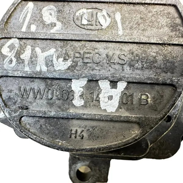 Bomba de vácuo AUDI A3 (8L1) 1.9L Diesel 2003 OEM 038145101B image 5
