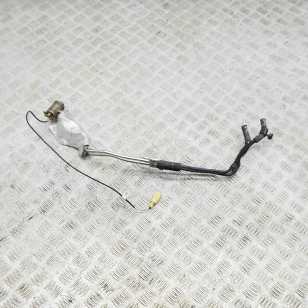 Audi A6 C8 AdBlue-Schlauch OEM 05L122157CA Gebraucht image 2