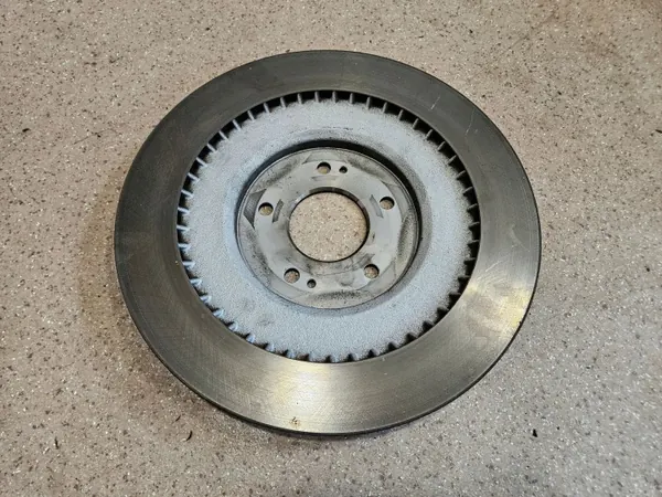 Taka jarrulevy OEM LPV13797 Hyundai Ioniq 5:lle image 10
