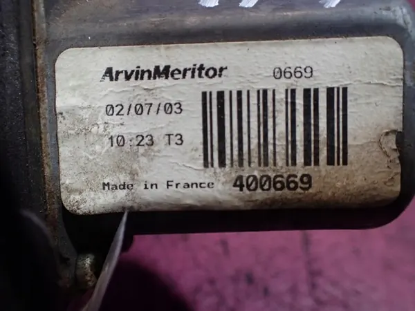 RENAULT LAGUNA II HB 5D Regulador de Janela Traseira Esquerda 8200000557 image 5