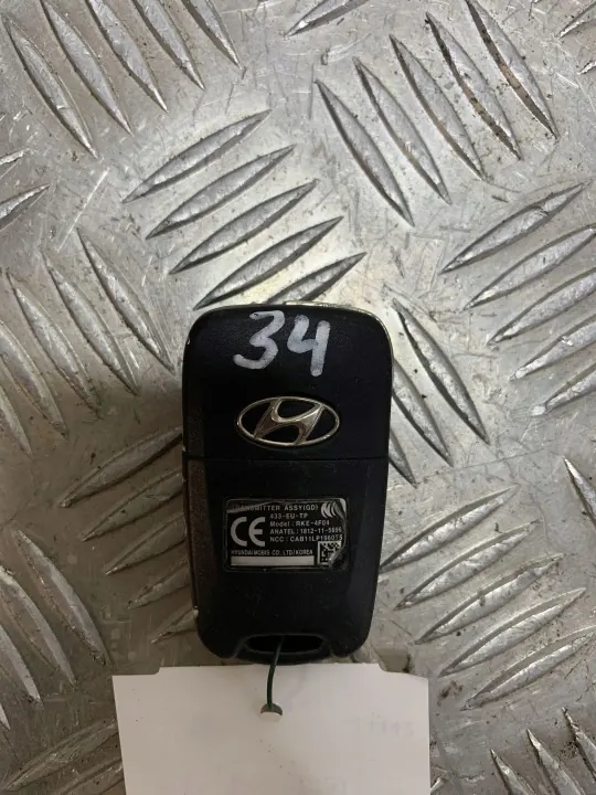 Hyundai i30 Schlüssel oder Karte OEM FBZ14442 - Gebraucht image 3