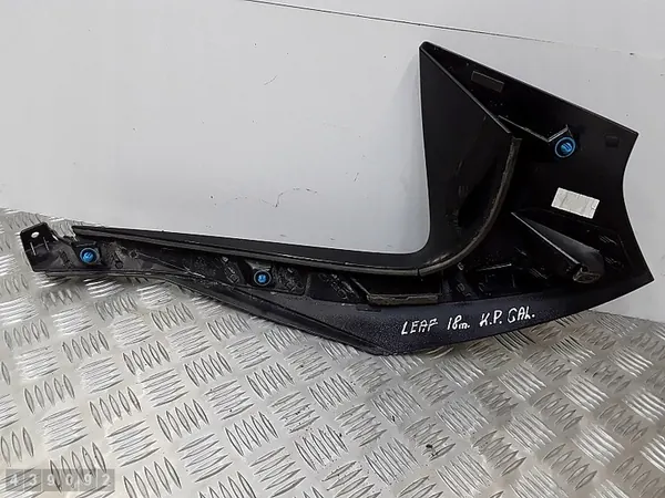 Garniture de pilier Nissan Leaf 2018 96037-X12PB image 2