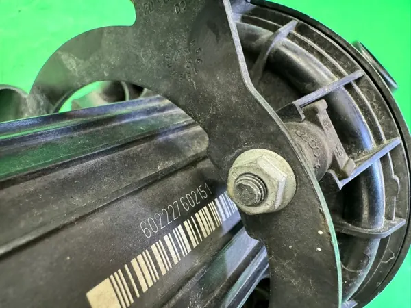 Bomba de aire secundario OEM 07L959253 para Audi S6 C6 V10 image 8