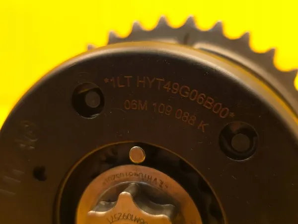 Audi Q8 Kamaxel Avgasspjäll 06M109088K image 5