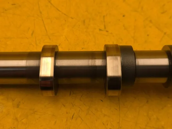 Audi Q8 Kamaxel Avgasspjäll 06M109088K image 8