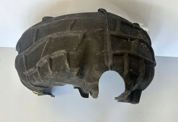 Aile arrière droite Audi A5 B10 OEM 8B3810172 image 4