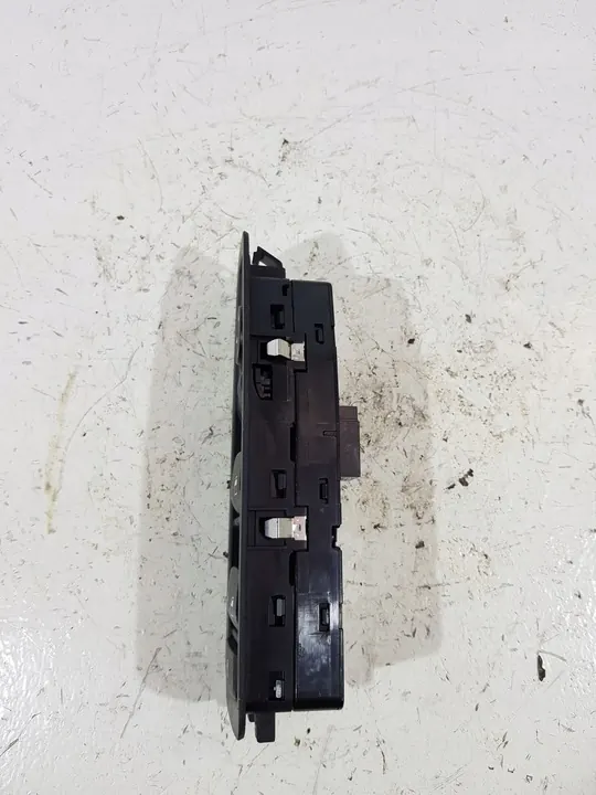 Raam Schakel Paneel 9208109 BMW F20 EUR 11-15 image 2