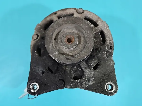 Vaihtovirtageneraattori Audi Q7 I 4L 4.2 V8 FSI OEM 079903021M image 2