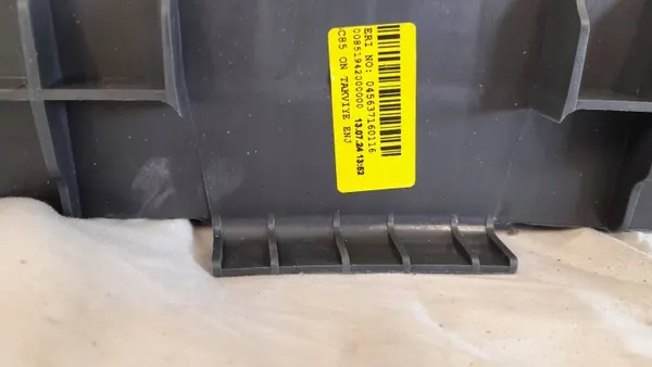 Framstötfjädersförstärkning OEM 01040185003P image 5