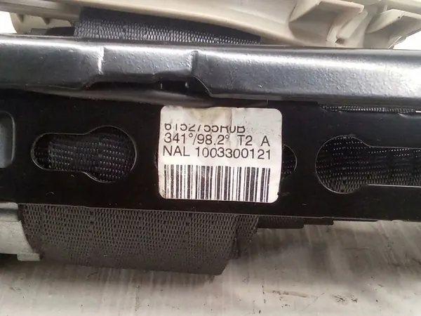 Volvo Seat Belt OE 39803977 image 4