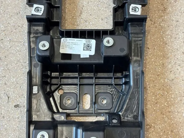 Framväxelspaksram OEM 80B863531A image 7
