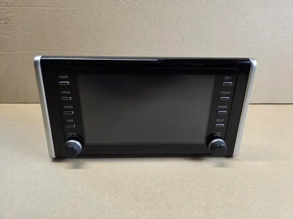 Radio Navegación Toyota RAV 4 V OEM 86140-42551 image 2