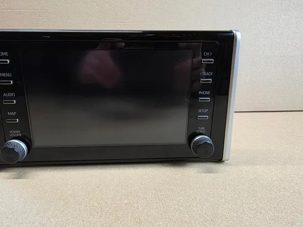 Radio Navegación Toyota RAV 4 V OEM 86140-42551 image 3