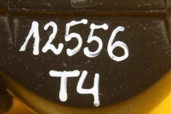 OEM 701941779 Dimbakljus för VW Transporter T4 image 10