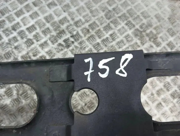 Subchassi Dianteiro Bentley AMD110114 - Peça OE Usada image 6