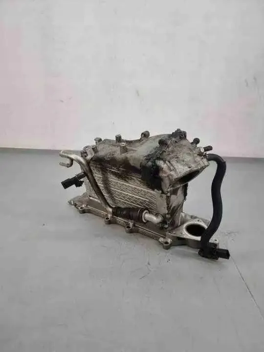 Colector de admisión VW OEM T951132B para Passat B7 2.0L image 2