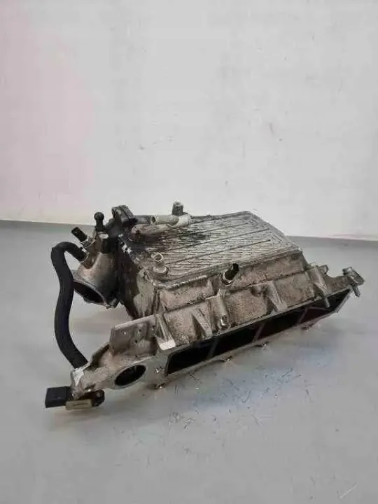 Colector de admisión VW OEM T951132B para Passat B7 2.0L image 3