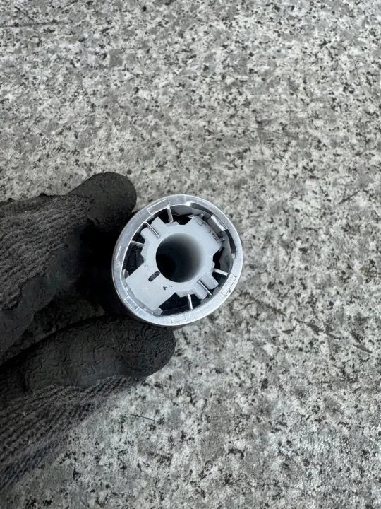 Pommeau de levier Mazda OEM - CX-5 2012-2017 image 5