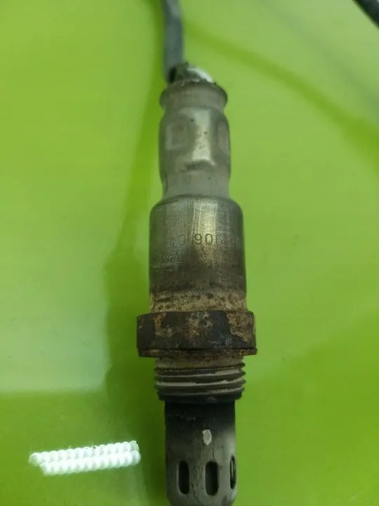 Sensor Lambda Skoda 04C906262 image 3