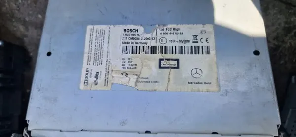OEM A0004465962 A0004466962 Radio Navigation Mercedes Actros image 3