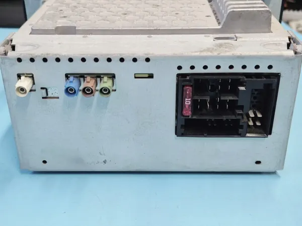 OEM A0004465962 A0004466962 Radio Navigation Mercedes Actros image 5