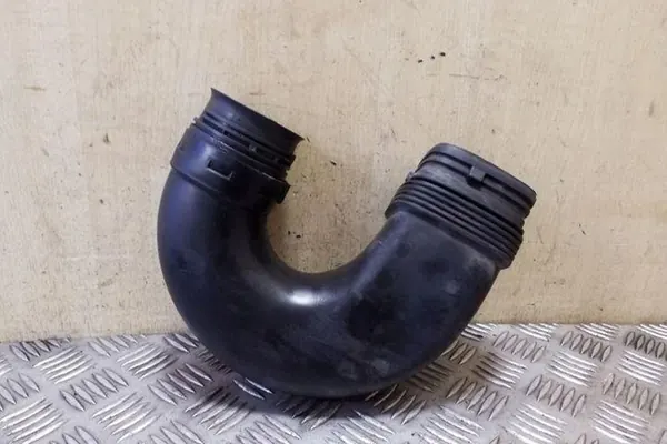 Luftrohr SKODA YETI 1.8L 2011 image 4