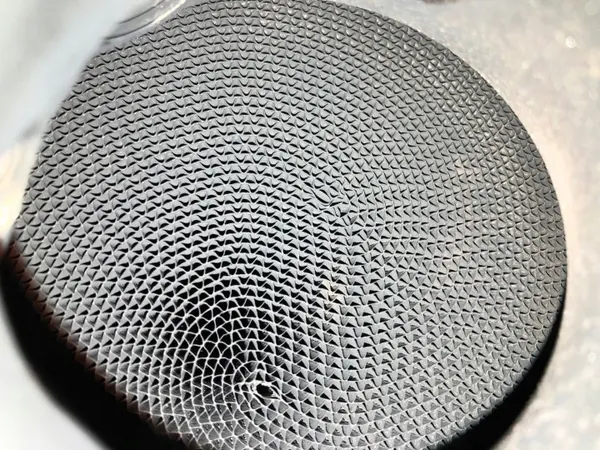 Filtro DPF usado OEM 04L131765BR para Audi A4 B9 2.0 TDI image 4