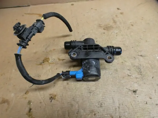 Vattenpump OEM 9827567780 för Citroen C4 III image 3