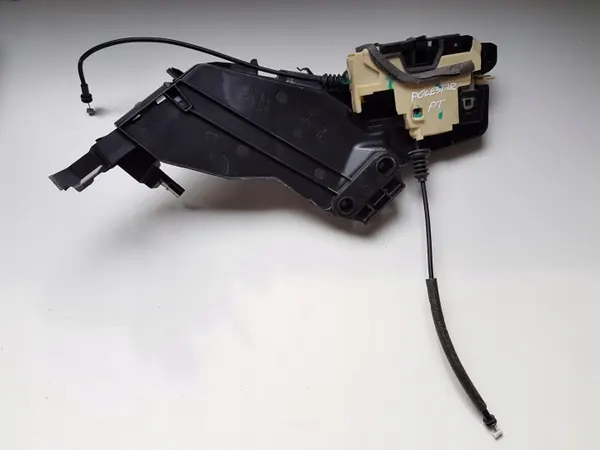 Cerradura Central Derecha Trasera OEM Polestar 2 2020- image 2