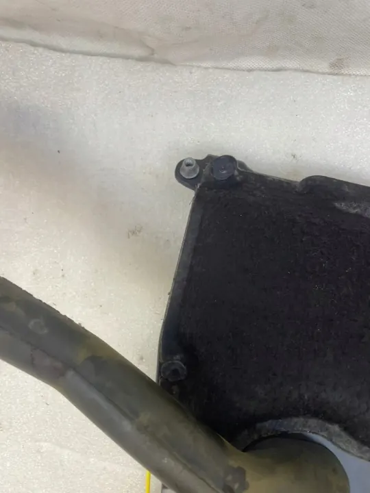 Panel de drenaje derecho OEM 668405244R para Renault Trafic image 4