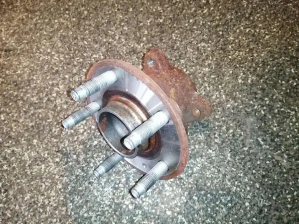 Bakhjullager OEM 13593158 Vänster/Höger Opel Mokka image 2