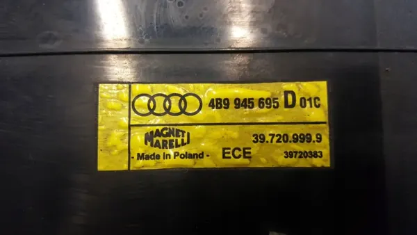 OEM 4B9945695D Garniture Hayon Audi A6 C5 Break image 9