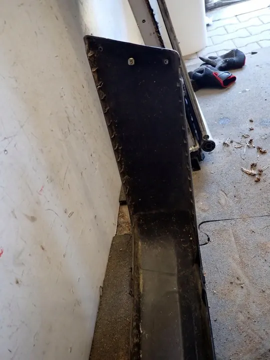 Etupuskuri Trim MERCEDES 124 1985-1993 1248851021 image 8