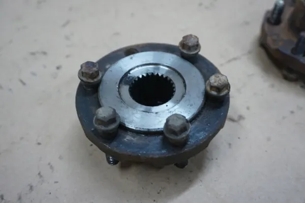 MAZDA B2500 Drivnavkoppling - OEM Del för Ford Ranger image 2