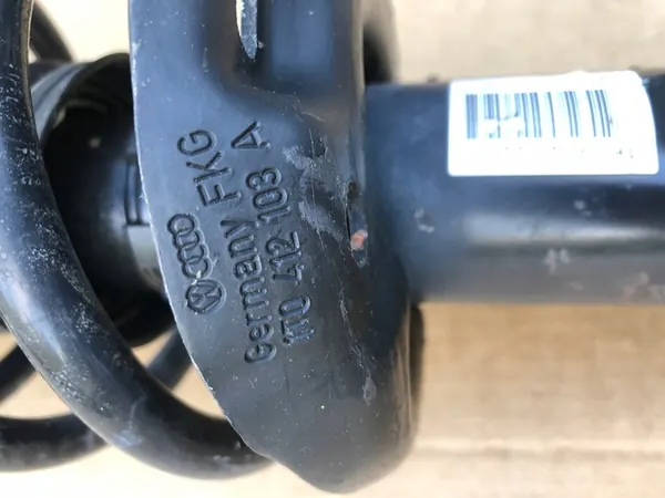 Mozzo anteriore sinistro Skoda Yeti 1K0407255AA Ammortizzatore 3C0413031BC image 10