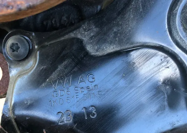 Mozzo anteriore sinistro Skoda Yeti 1K0407255AA Ammortizzatore 3C0413031BC image 8